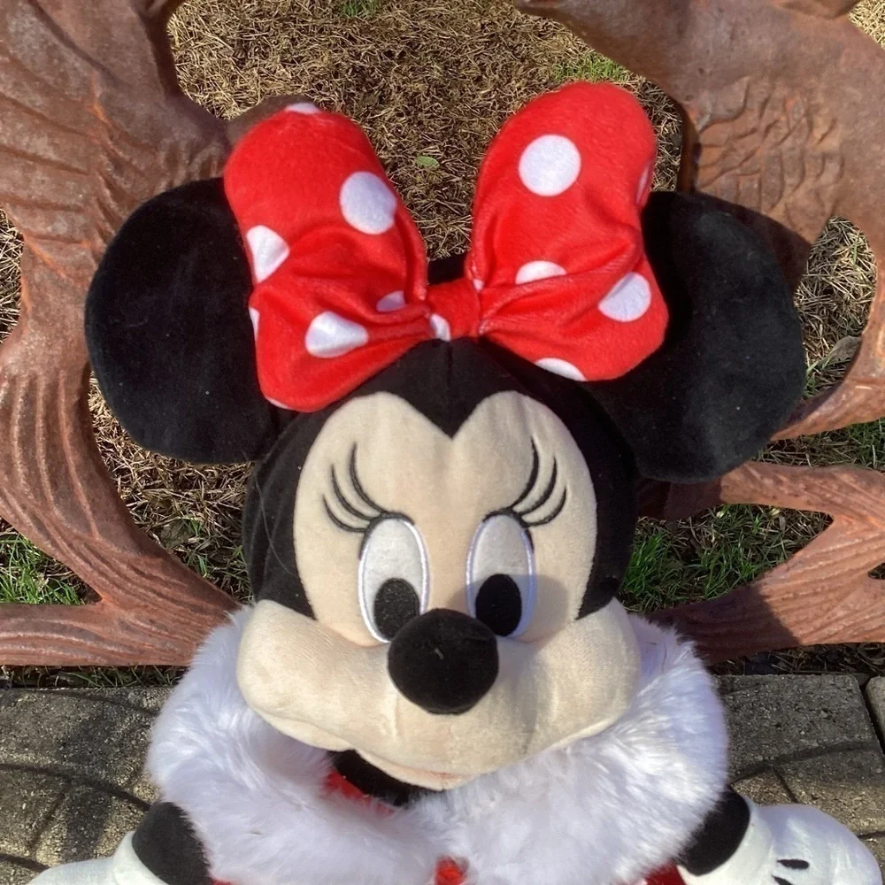 Build A Bear Minnie Mouse 19.5” Tall Comes With Red Party Dress